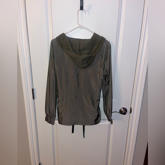 Victoria Secret Sport Coat Gently Worn maybe 1 or 2 times - Picture 5 of 8